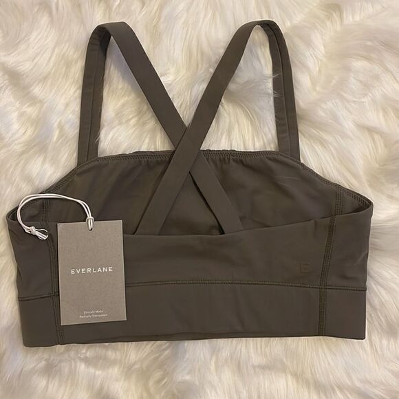 EVERLANE Perform Cropped Top Size Small - Picture 6 of 8